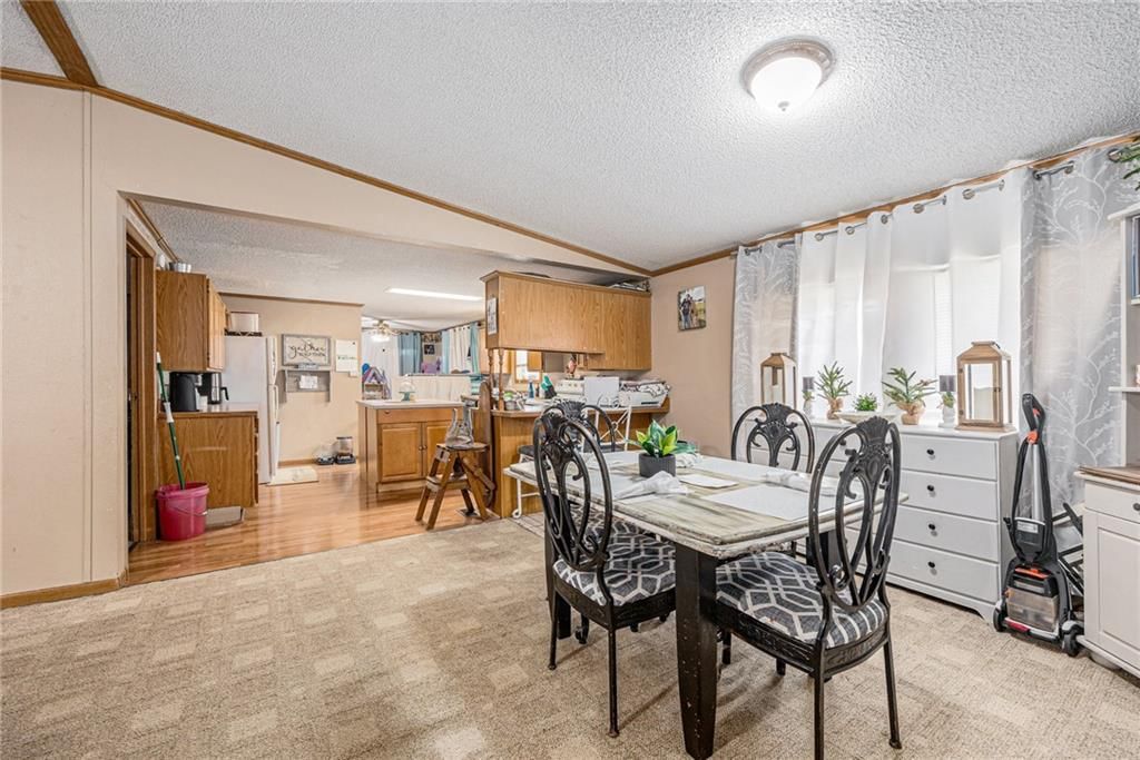 405 Falletti Street — photo 9