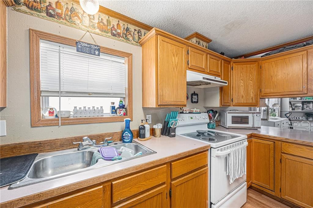 405 Falletti Street — photo 11