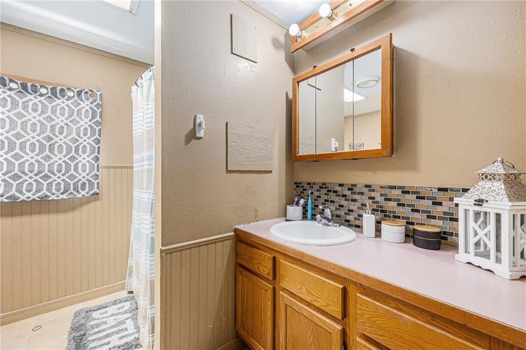 405 Falletti Street — photo 14