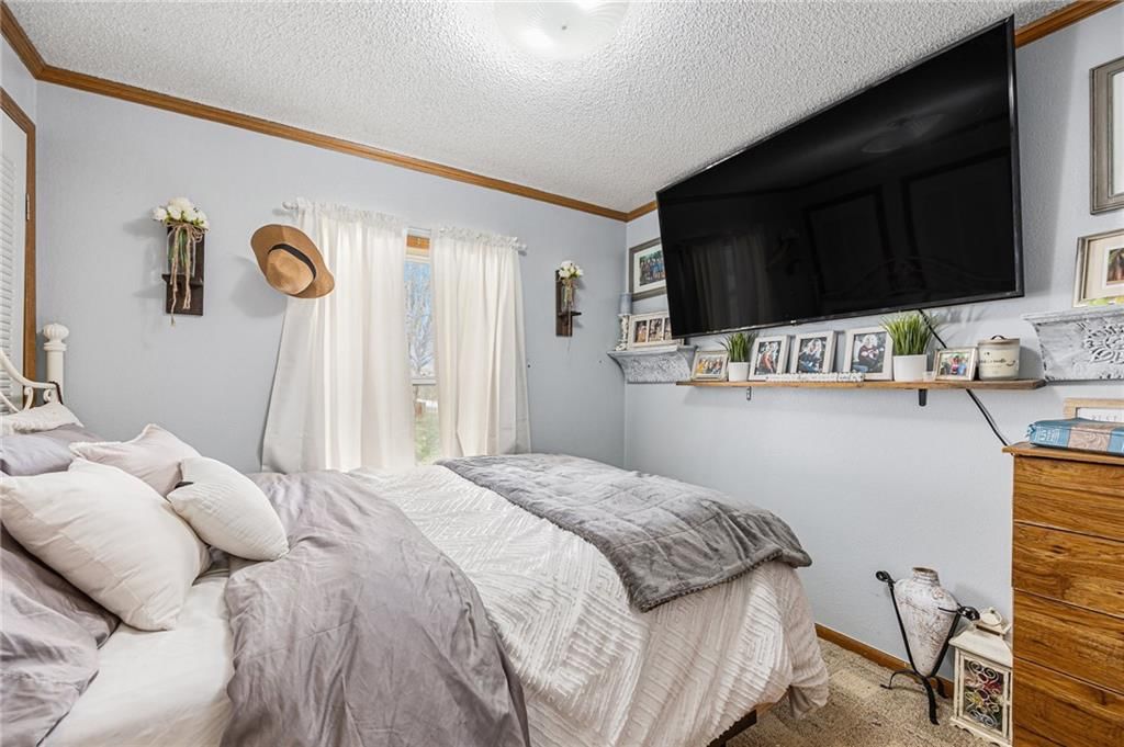 405 Falletti Street — photo 15