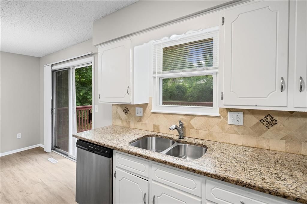 10330 Smalley Court — photo 13