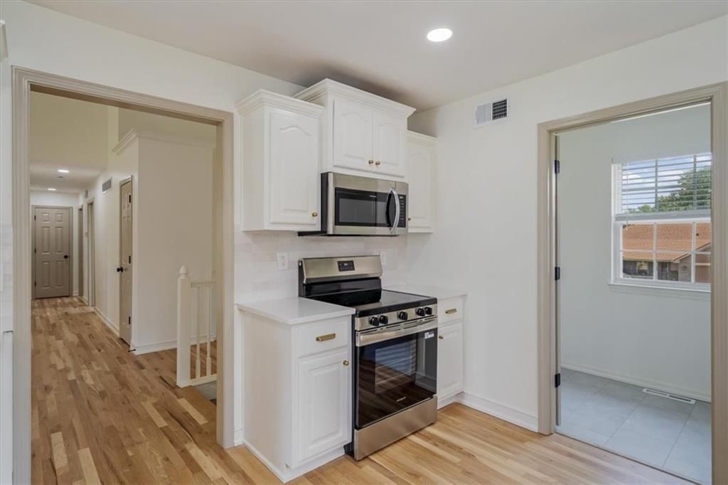 362 SW Chatham Place — photo 11