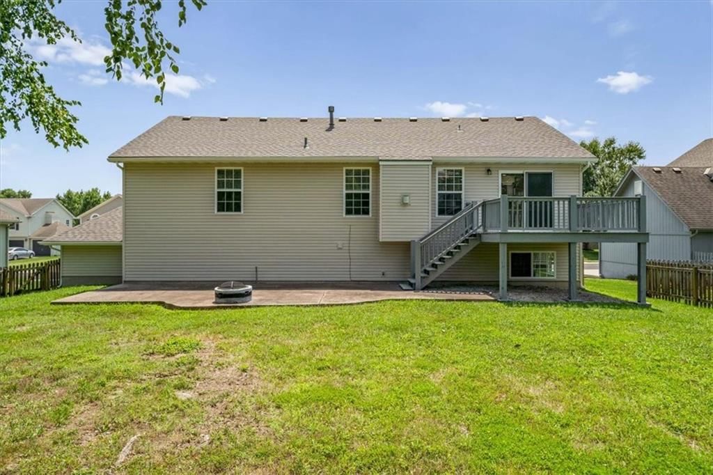 362 SW Chatham Place — photo 34