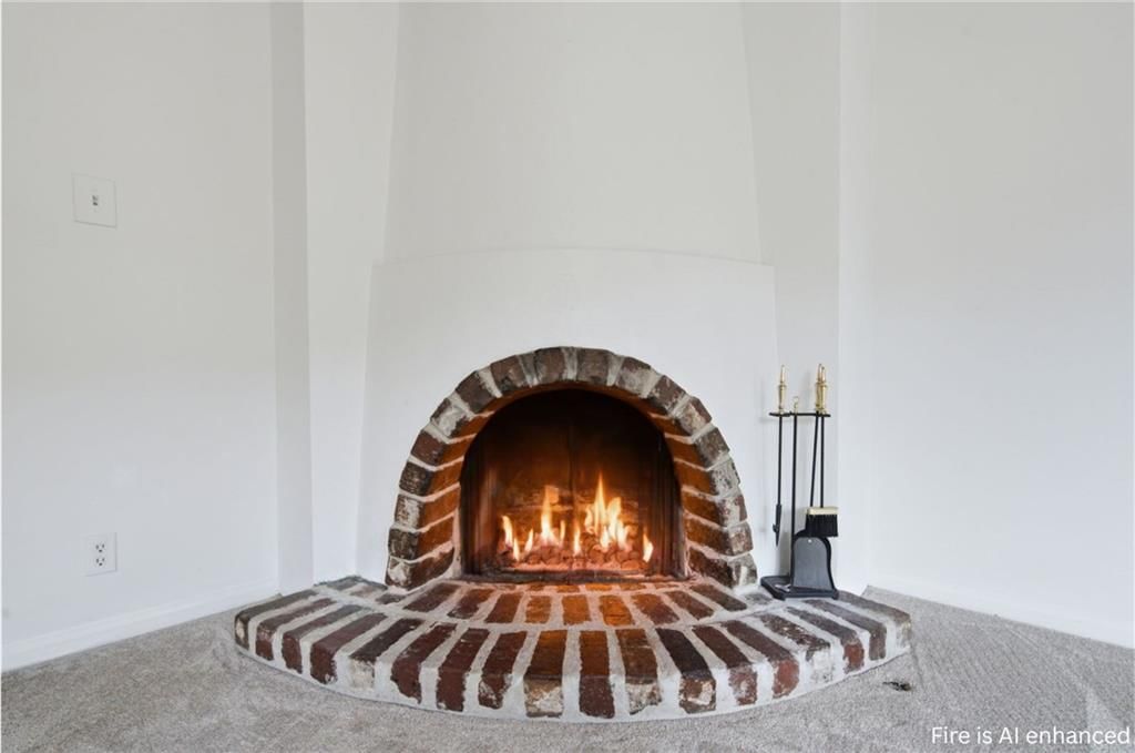 10215 Conser Street — photo 7