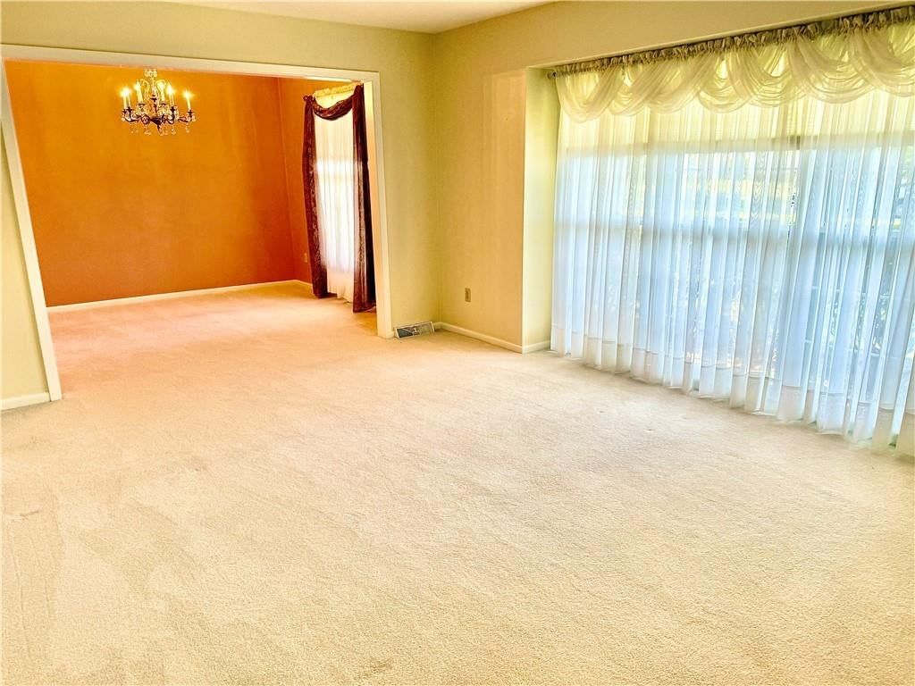 107 Winston Place — photo 6