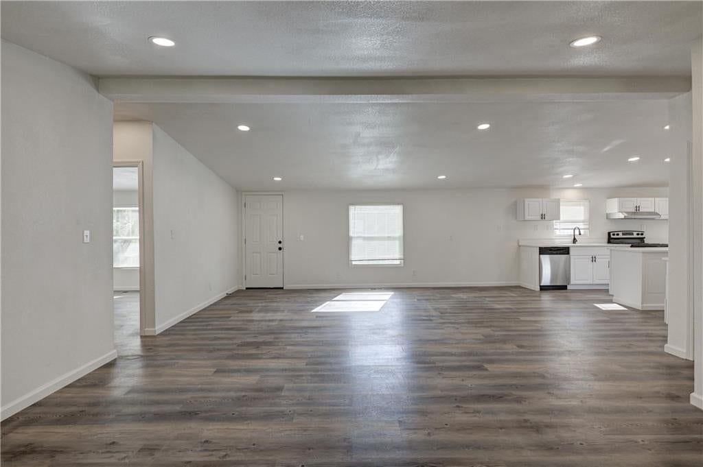 705 N Cayuga Street — photo 12