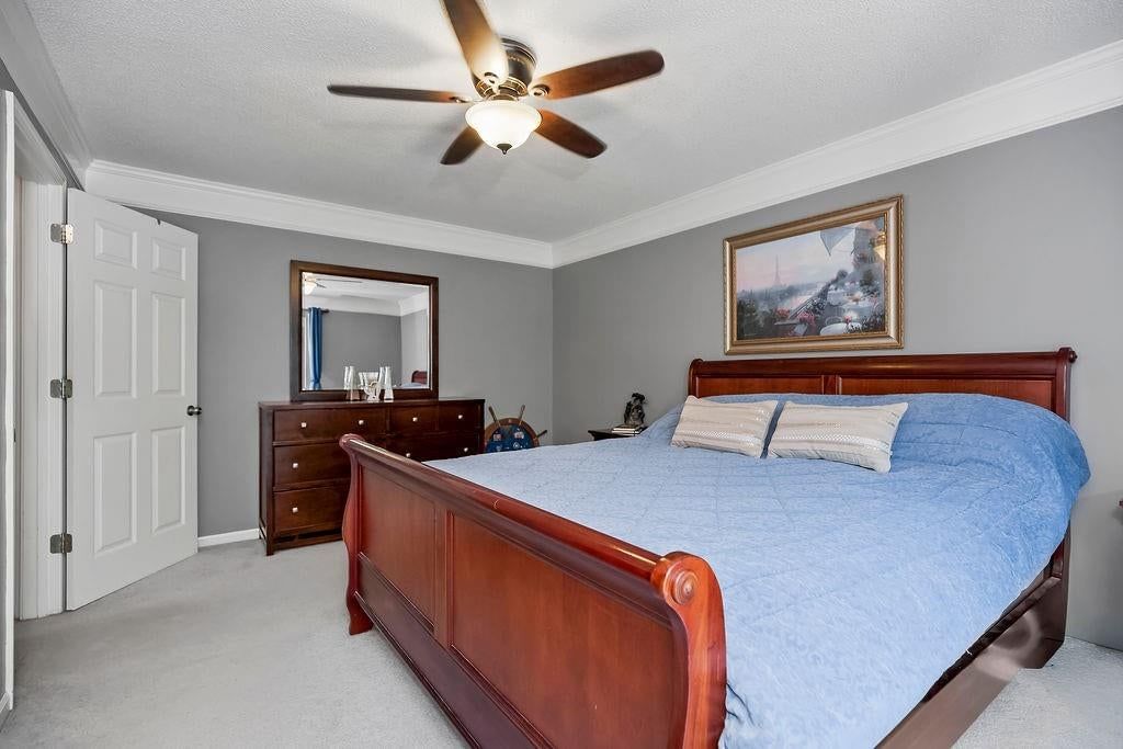 7328 N Corrington Avenue — photo 16