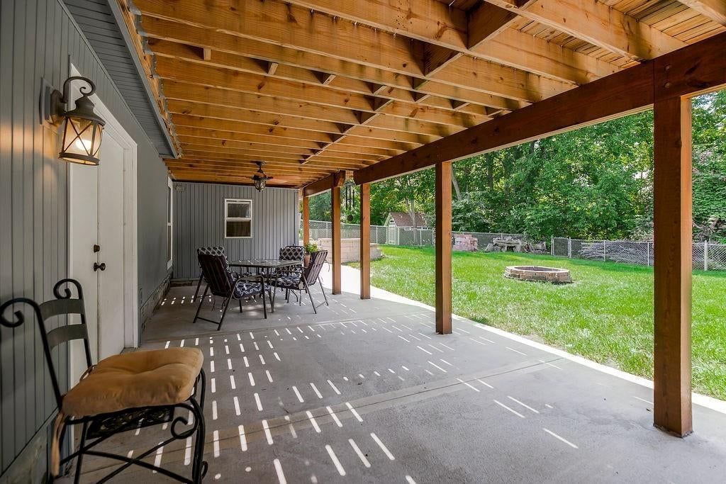 7328 N Corrington Avenue — photo 28