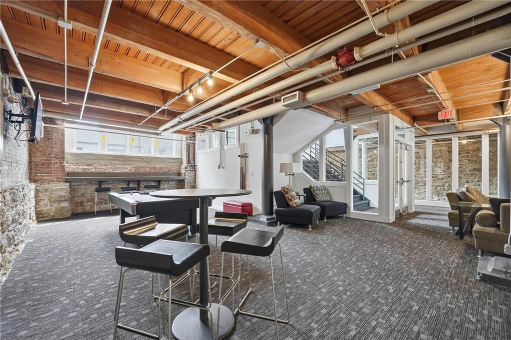 706 Broadway Boulevard — photo 20