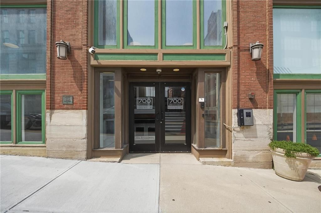 706 Broadway Boulevard — photo 42
