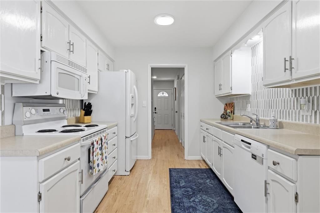 9665 Wedd Street — photo 13