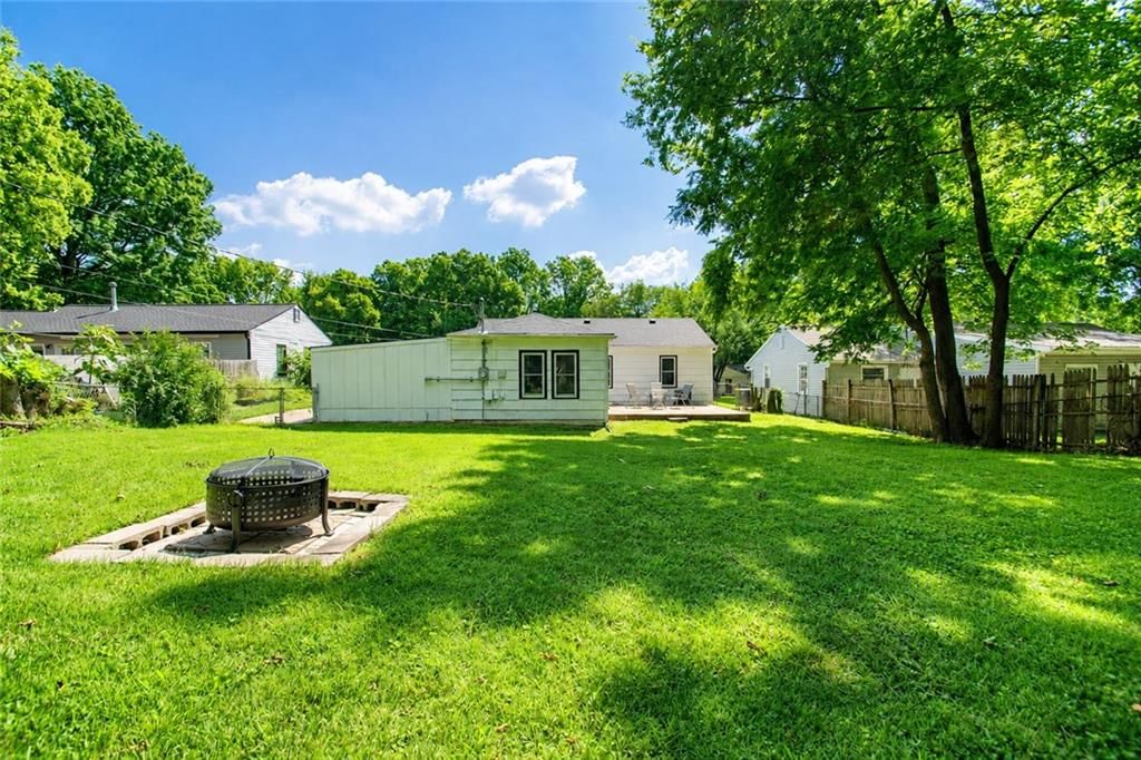 5306 N Garfield Avenue — photo 20