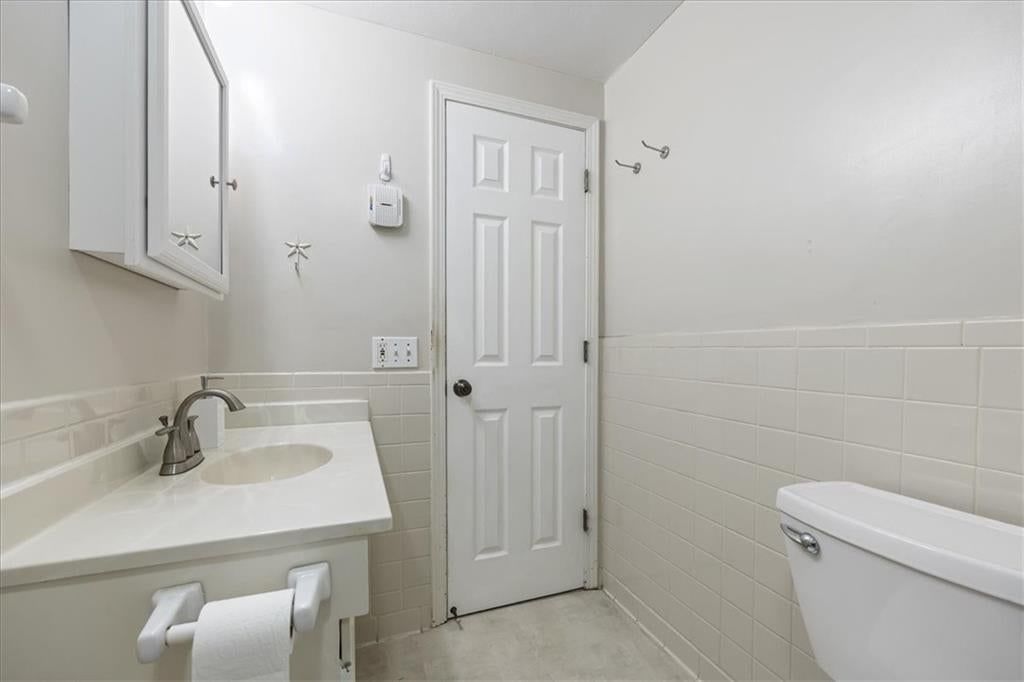 6322 Lowell Avenue — photo 17
