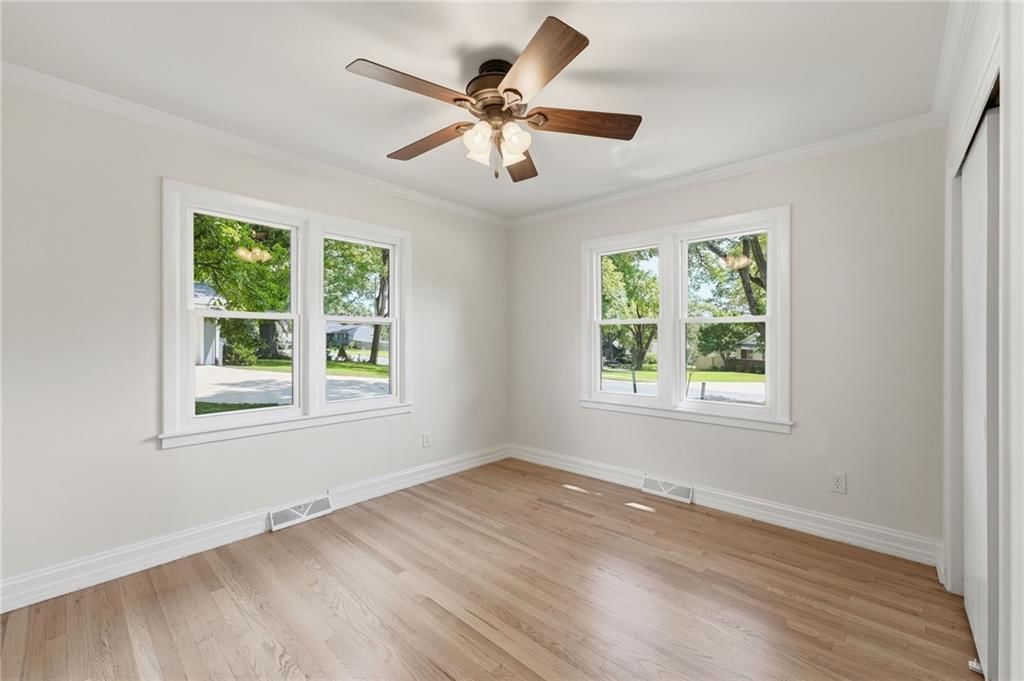 3706 W 96th Street — photo 29