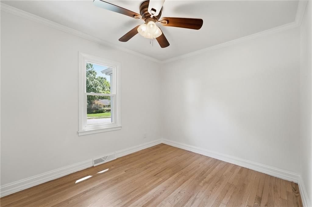 3706 W 96th Street — photo 31