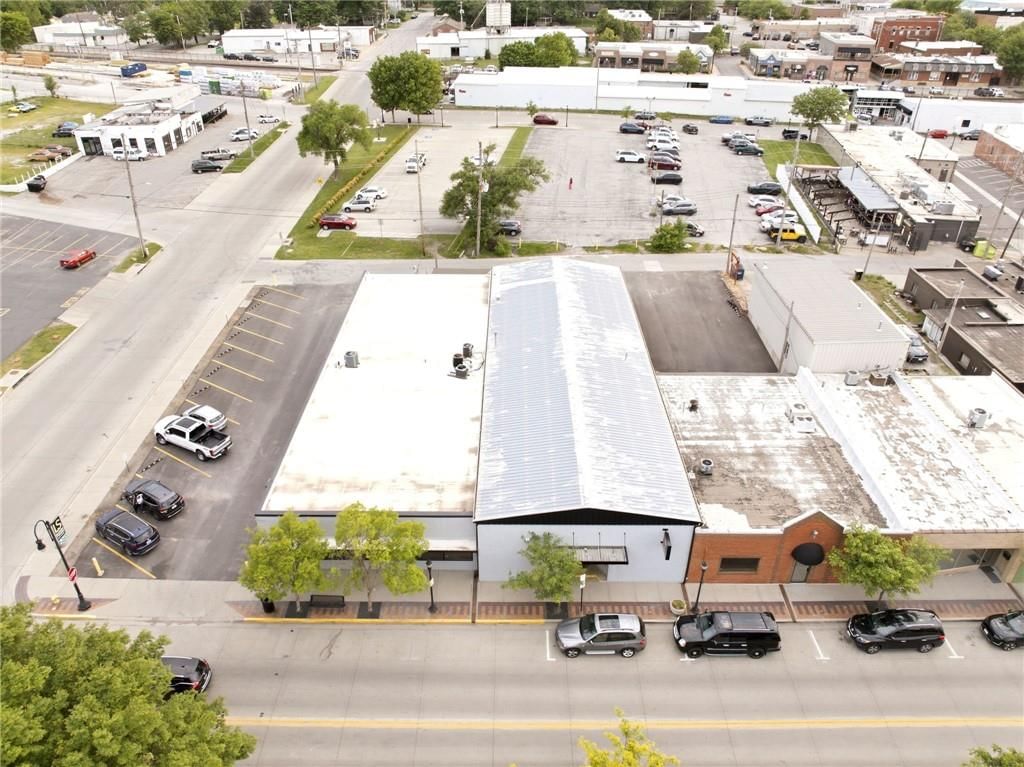 330 SE Douglas Street — photo 7