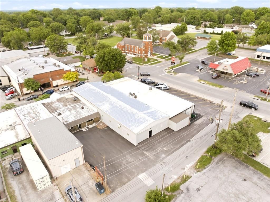 330 SE Douglas Street — photo 10