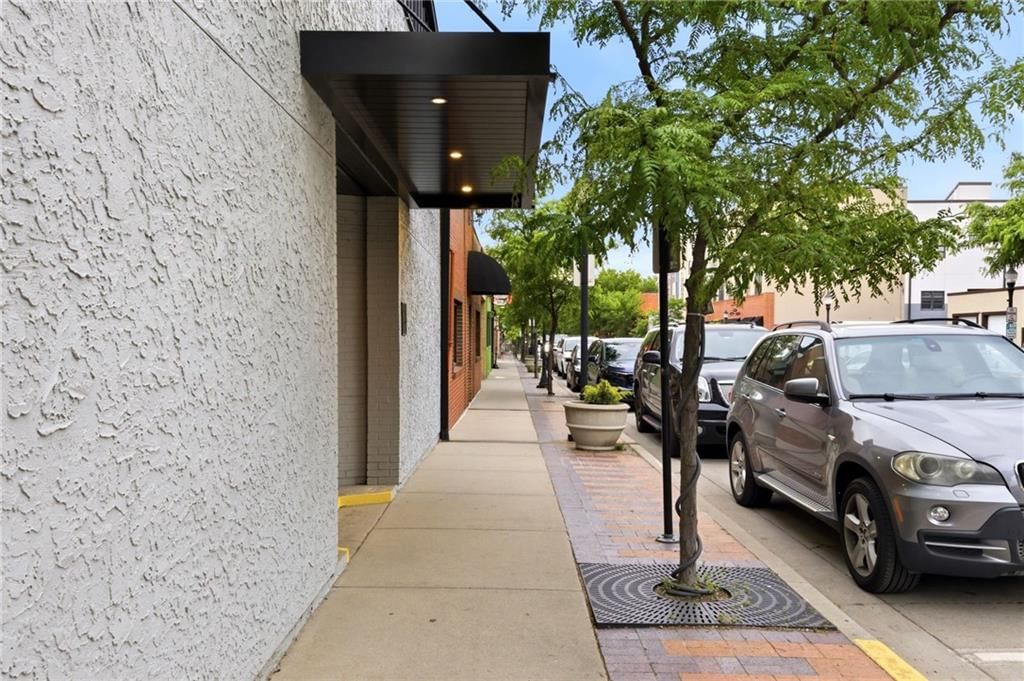 330 SE Douglas Street — photo 16