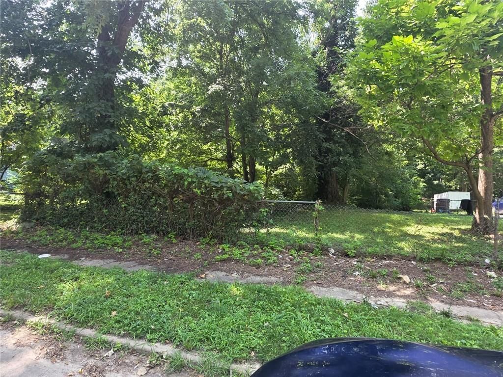 1820 Lawn Avenue — photo 2