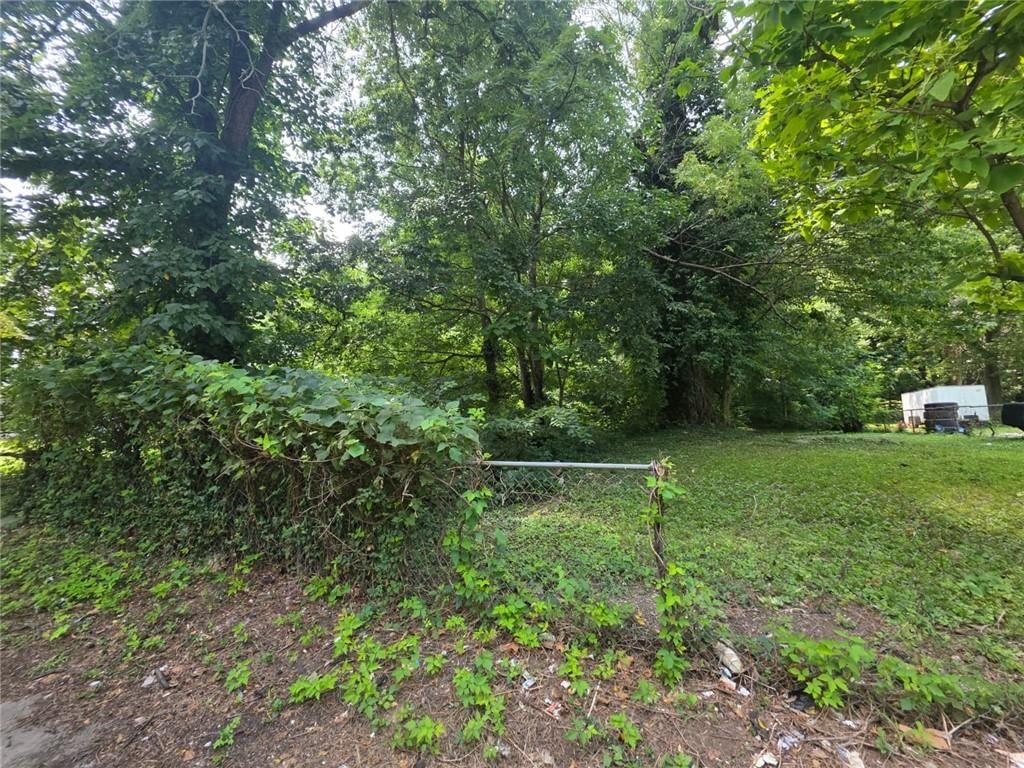 1820 Lawn Avenue — photo 3