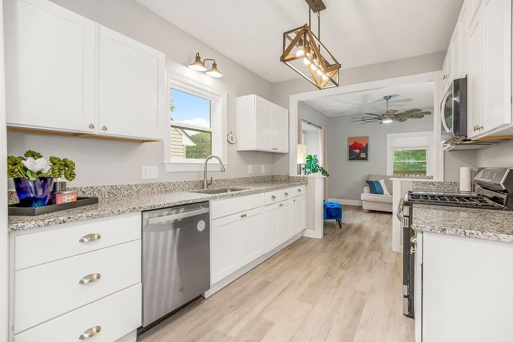 5406 Lamar Avenue — photo 10