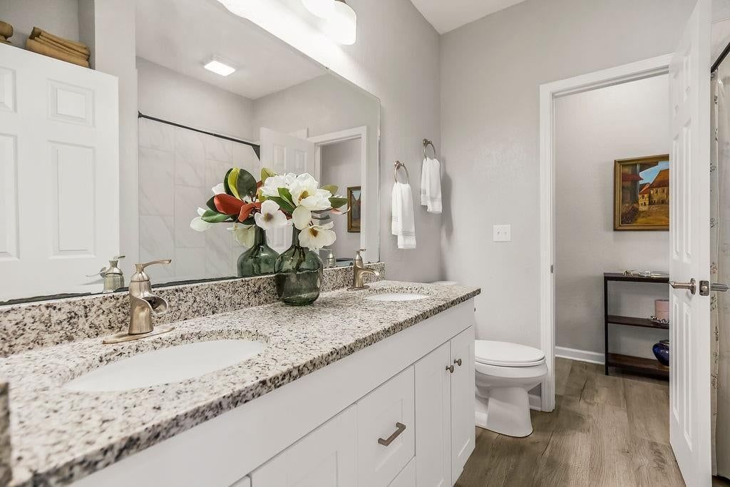 5406 Lamar Avenue — photo 17