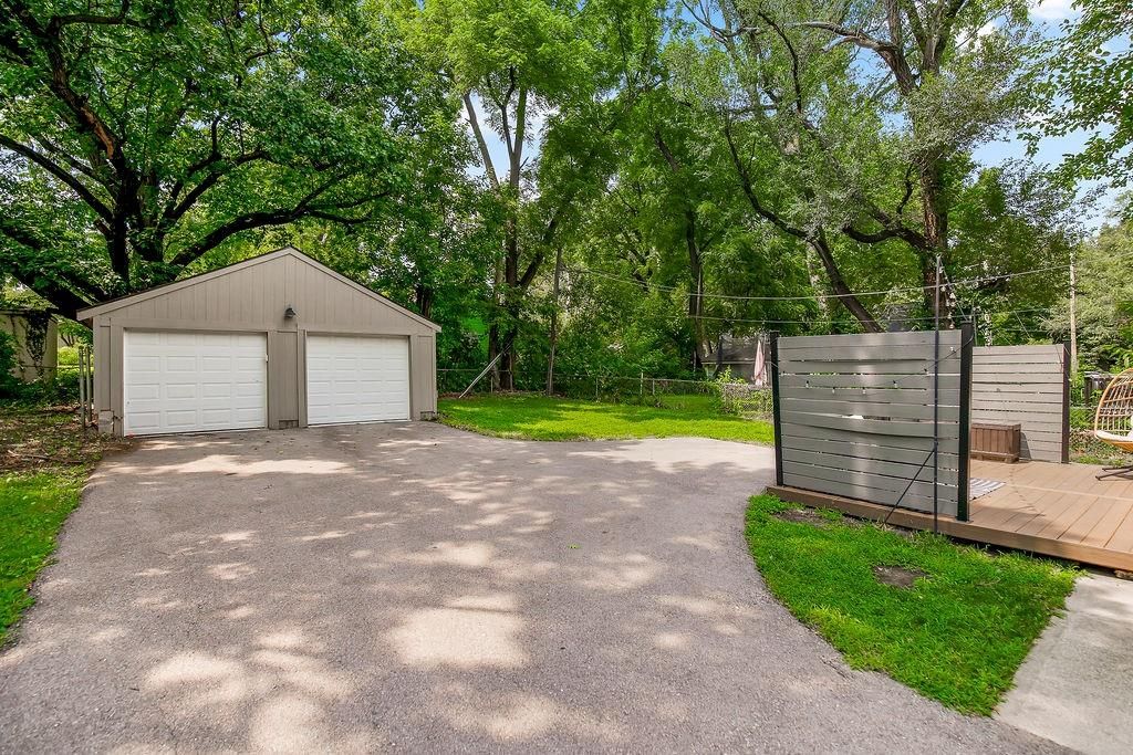5406 Lamar Avenue — photo 22