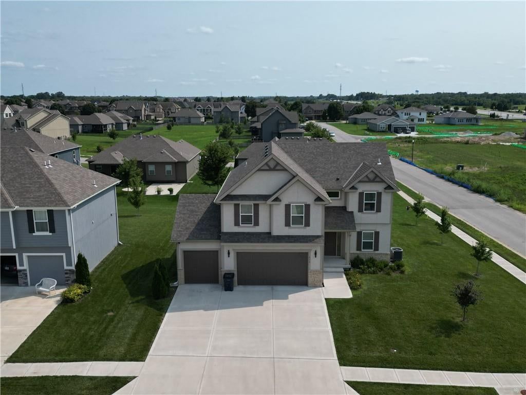 416 SW Nelson Drive — photo 2