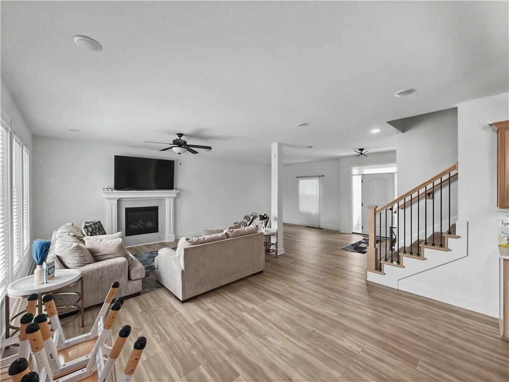 416 SW Nelson Drive — photo 4