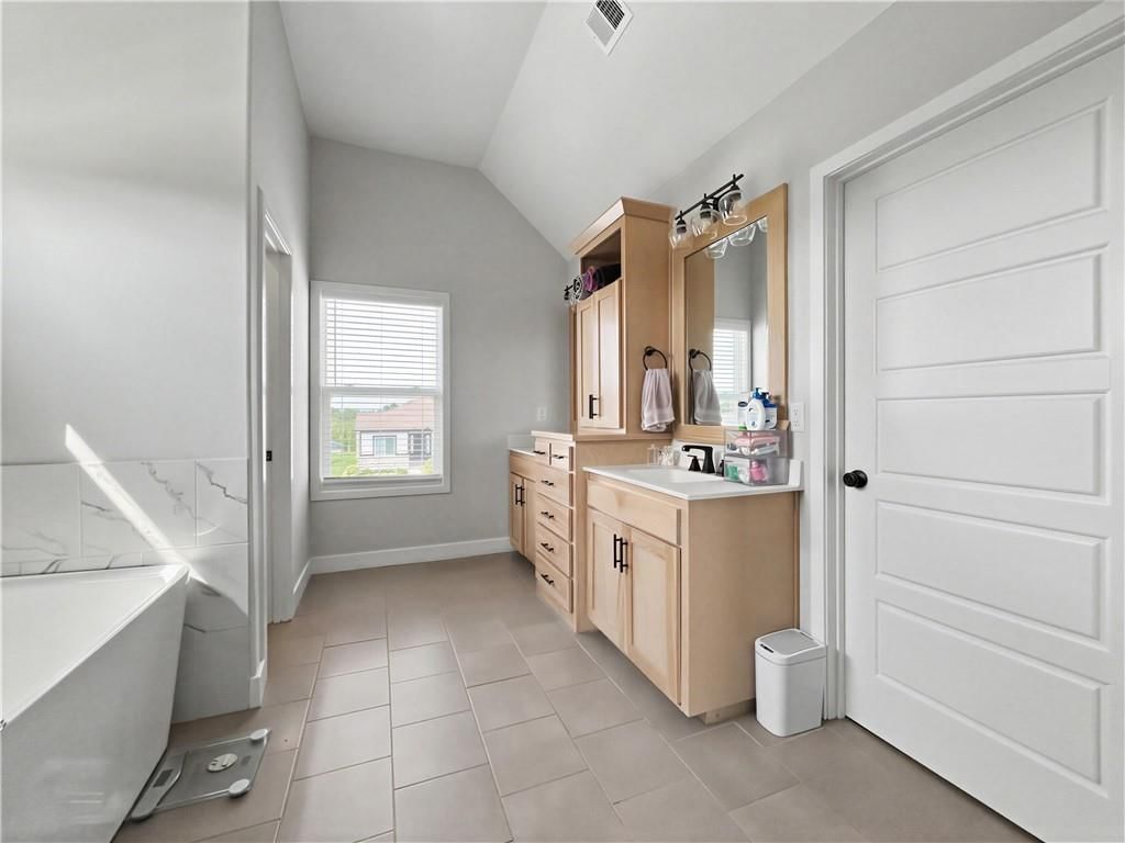 416 SW Nelson Drive — photo 13