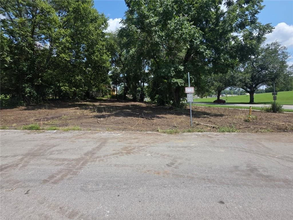 3025 Denver Avenue — photo 2