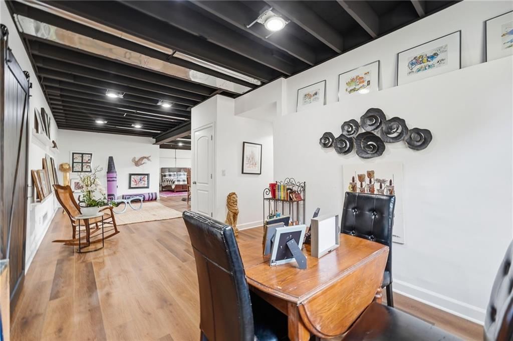 947 Birsay Court — photo 46