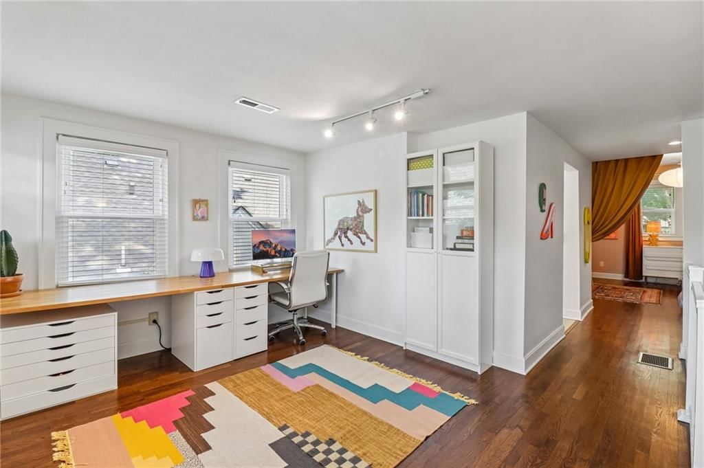 7524 Grand Avenue — photo 9
