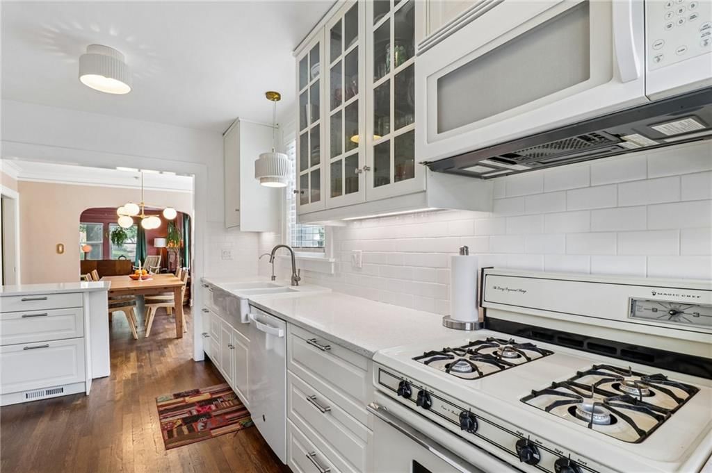 7524 Grand Avenue — photo 18