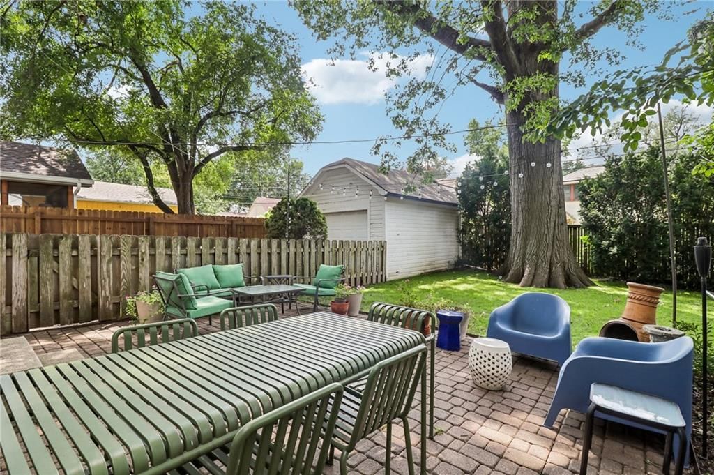 7524 Grand Avenue — photo 31