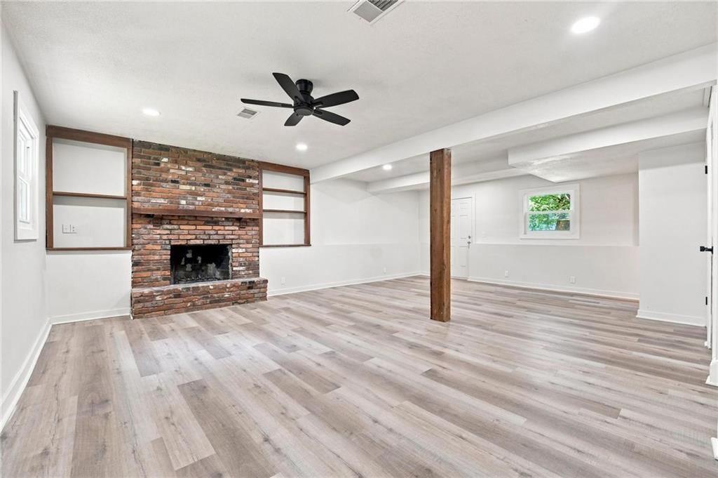 8812 W 72nd Street — photo 22