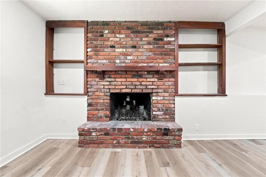 8812 W 72nd Street — photo 24