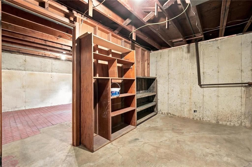 8812 W 72nd Street — photo 28