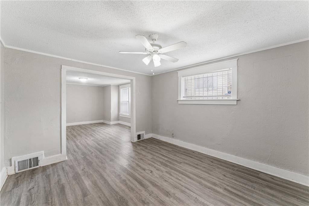 3341 AGNES Avenue — photo 8