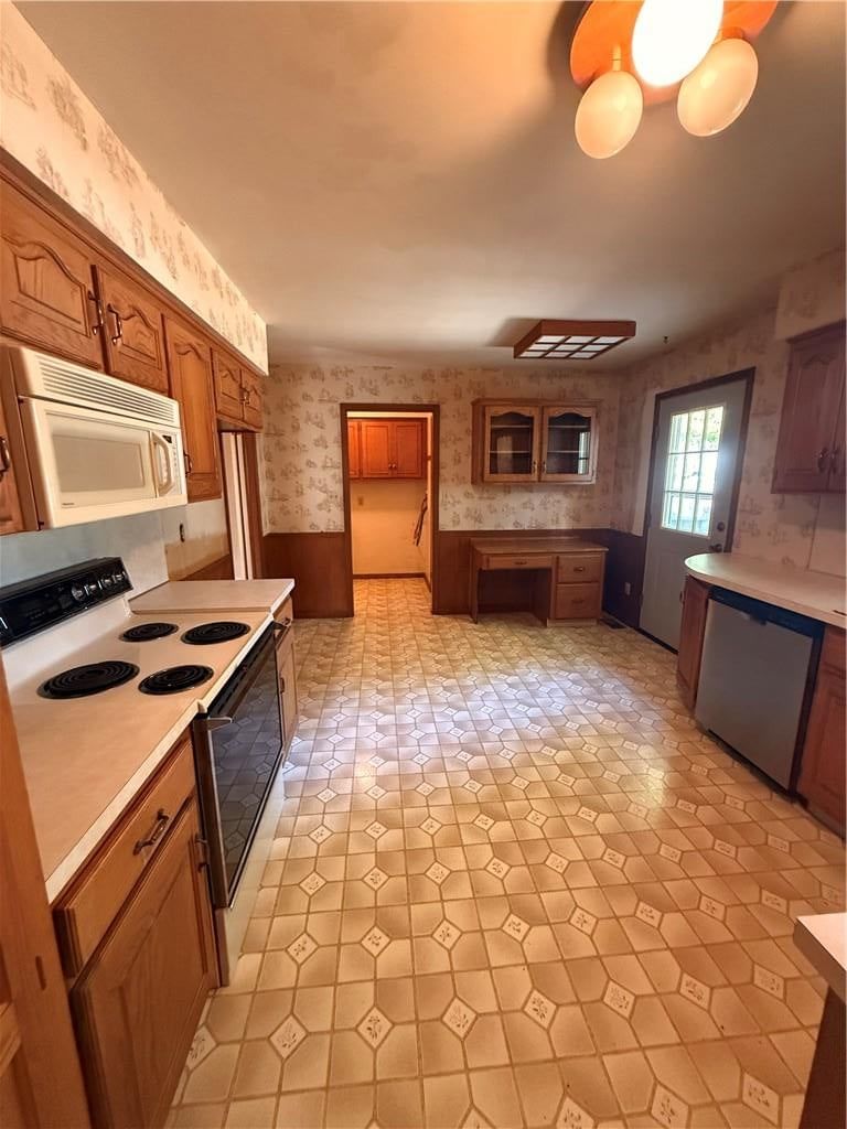 9633 Hardy Street — photo 9