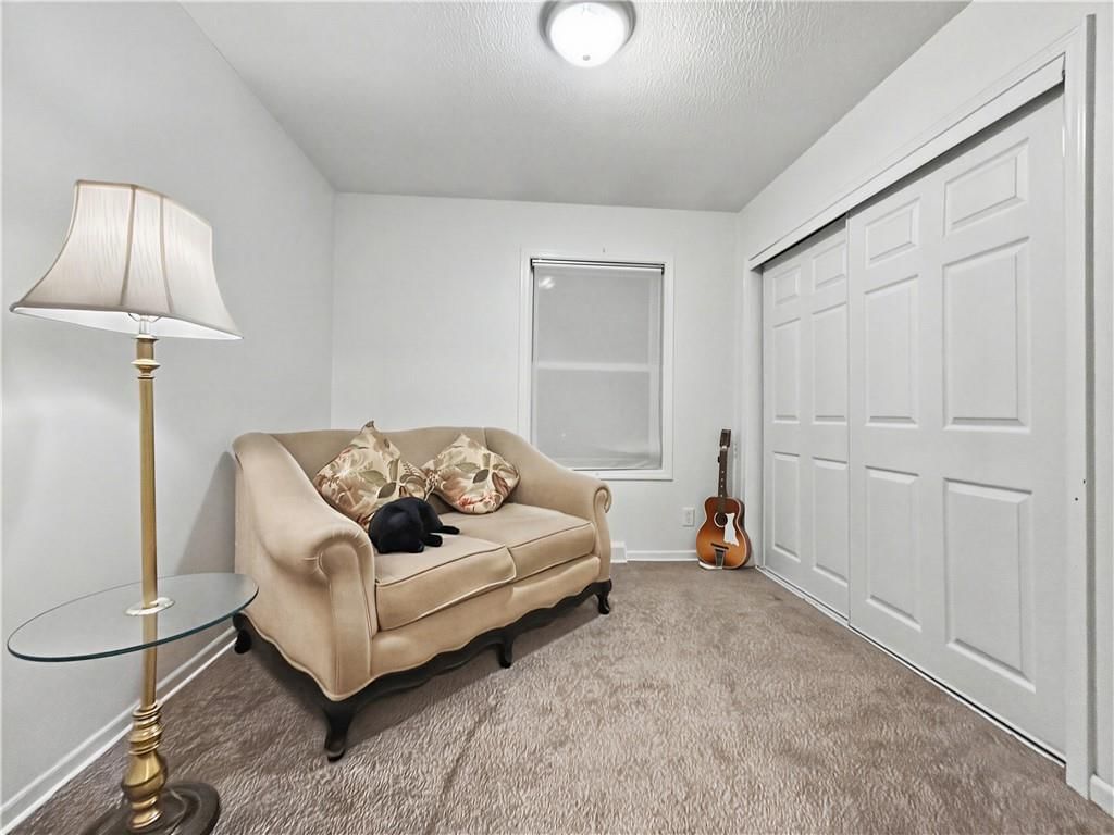 10704 Fremont Avenue — photo 11