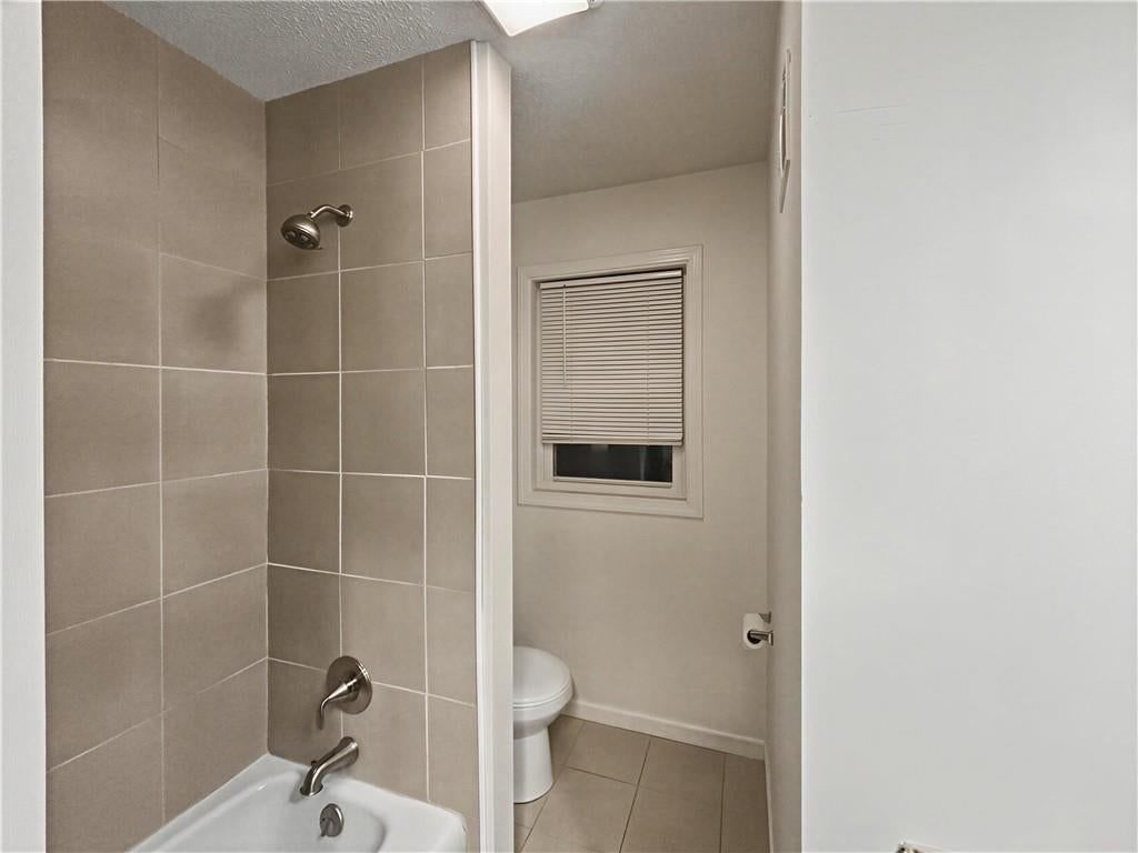 10704 Fremont Avenue — photo 13