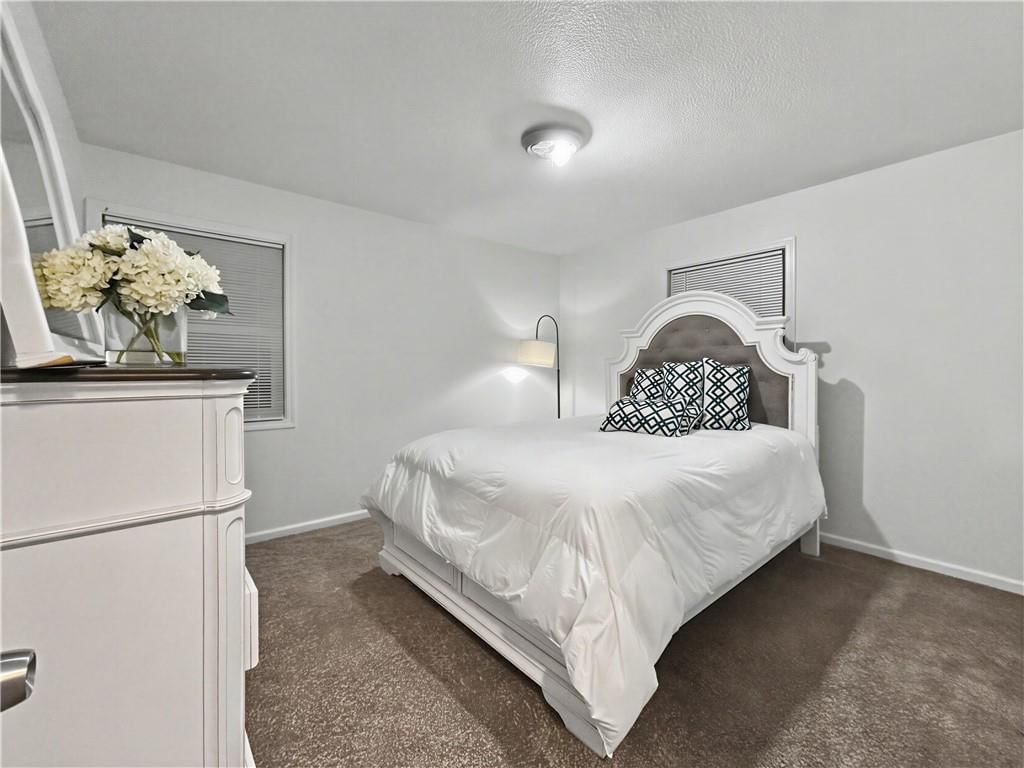 10704 Fremont Avenue — photo 16