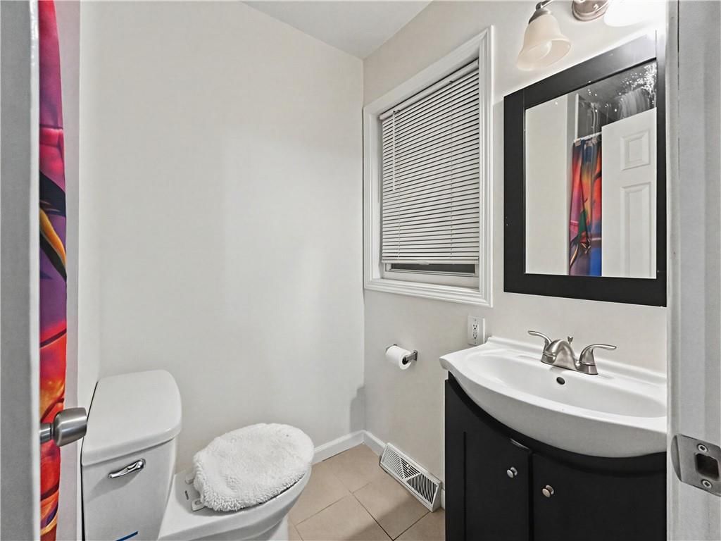 10704 Fremont Avenue — photo 17
