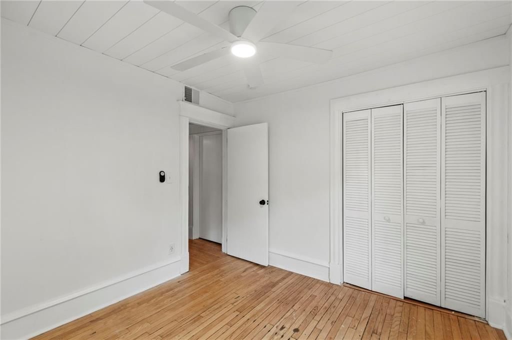 3027 Charlotte Street — photo 22