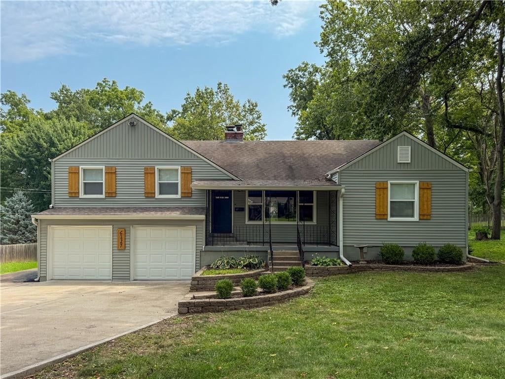 6127 Terrydale Street — photo 1