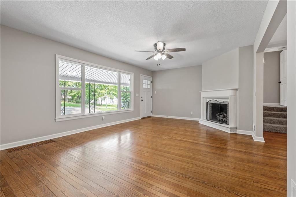 6127 Terrydale Street — photo 7