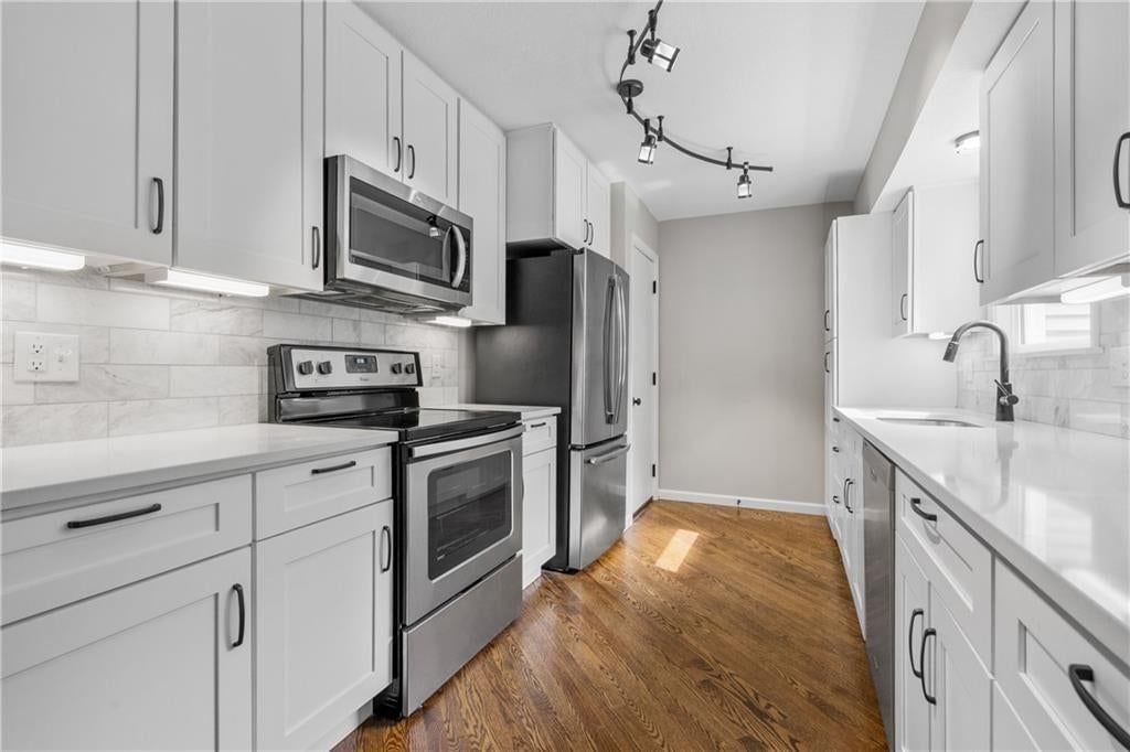 6127 Terrydale Street — photo 14