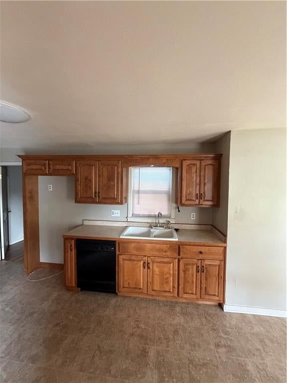 3132 Grand Avenue — photo 6