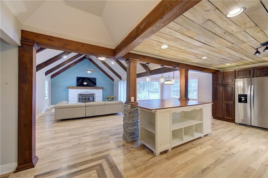 9927 N Harrison Drive — photo 4